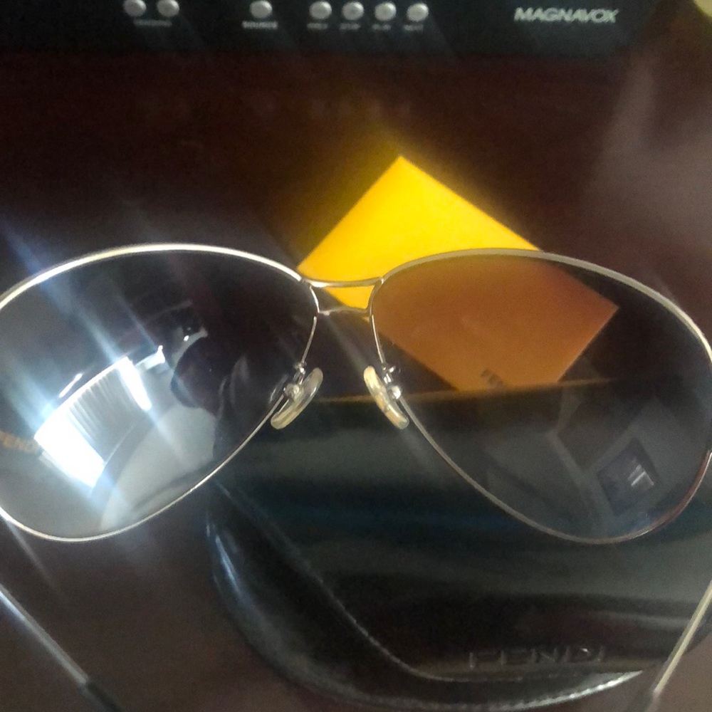 Sunglasses - Picture 6 of 8